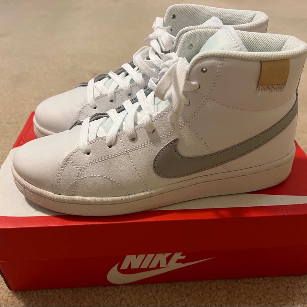 nike sneakers